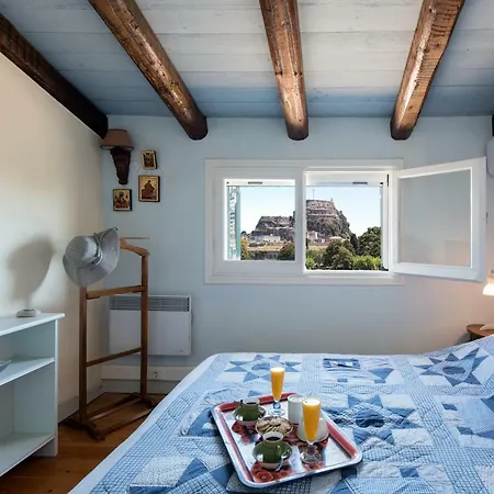 Napolien's Loft Apartmán