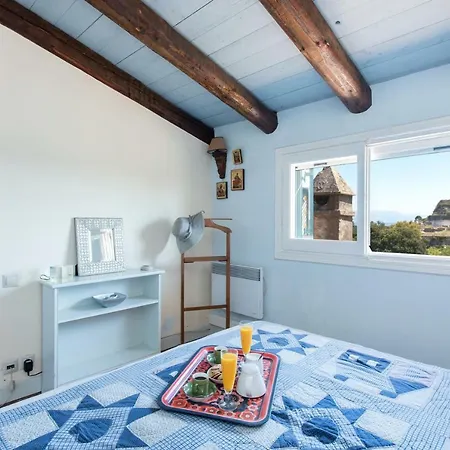 Napolien's Loft Apartmán